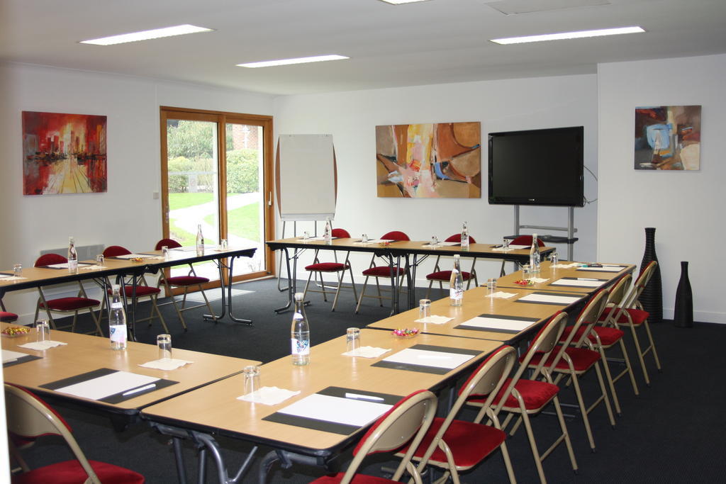 Logis Hotel & Restaurant - Le Relais De Montigny Montigny  Kültér fotó